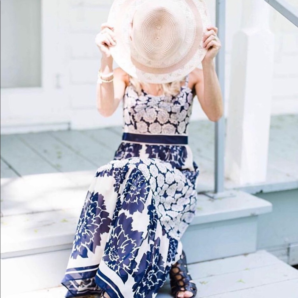 Eliza J Maxi - Size 2 Navy Floral Dress